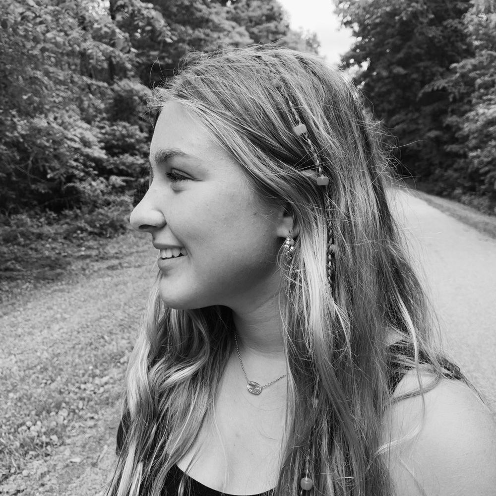 Meet your Posher, Alexandra